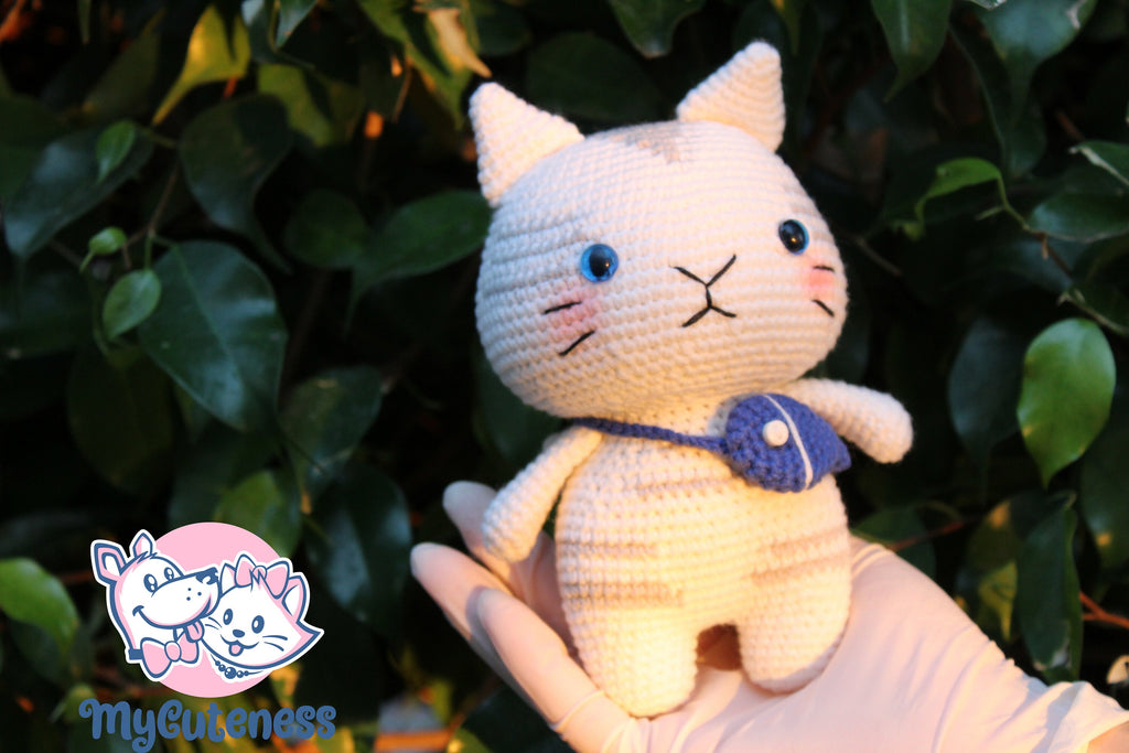 Crochet Amigurumi Stuffed Animal Toy - White Cat Dog Toy - Squeaker plush dog toy - Small Dog Toy - Crochet Dog Toy -  Handmade Dog Toy